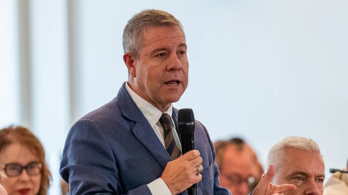 Page reivindica «la política razonable» frente a los «populismos simplones» El presidente de Castilla-La Mancha, Emiliano Gar