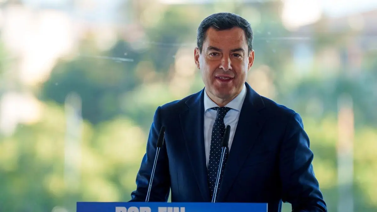 El PP catalán se apoya en Juanma Moreno para lograr el voto de los migrantes andaluces en las elecciones generales