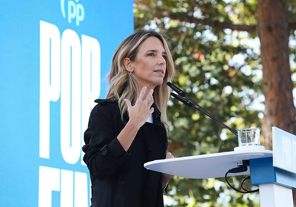 Cayetana Álvarez de Toledo ha participado en un acto de precampaña en la capital de Castilla-La Mancha. Cayetana Álvarez de T