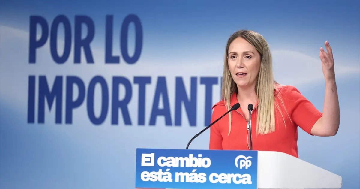 Alma Ezcurra acusa al PSOE de gastar en “chiringuitos” y defiende destinar fondos a proteger a las mujeres