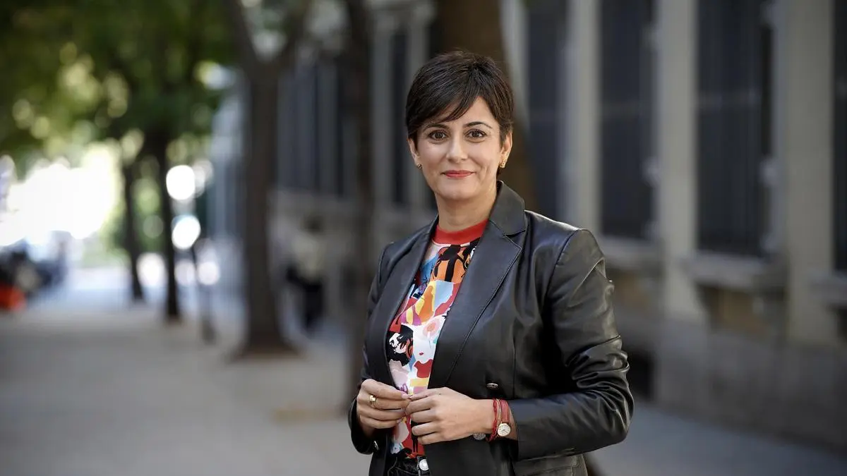 Isabel Rodríguez defiende la inversión privada limitada y renuncia a reformar la ley del suelo