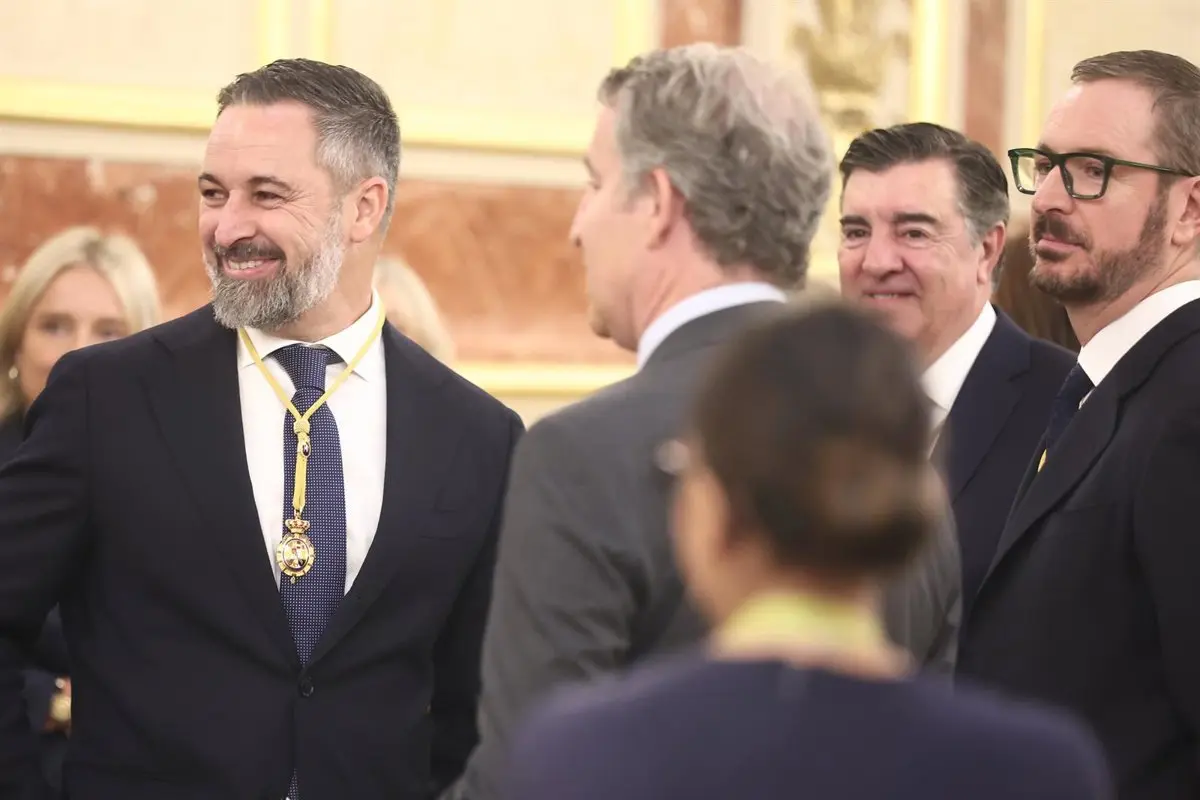 29N.- Vox y el PP continúan negociando la candidatura para el Senado: «El día es largo»