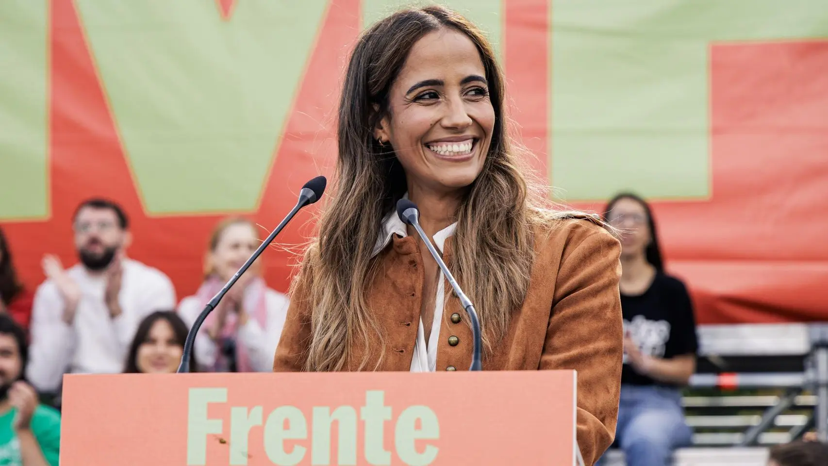 Tesh Sidi escribe “los musulmanes celebramos la muerte jejejeje” tras el fallecimiento del papa