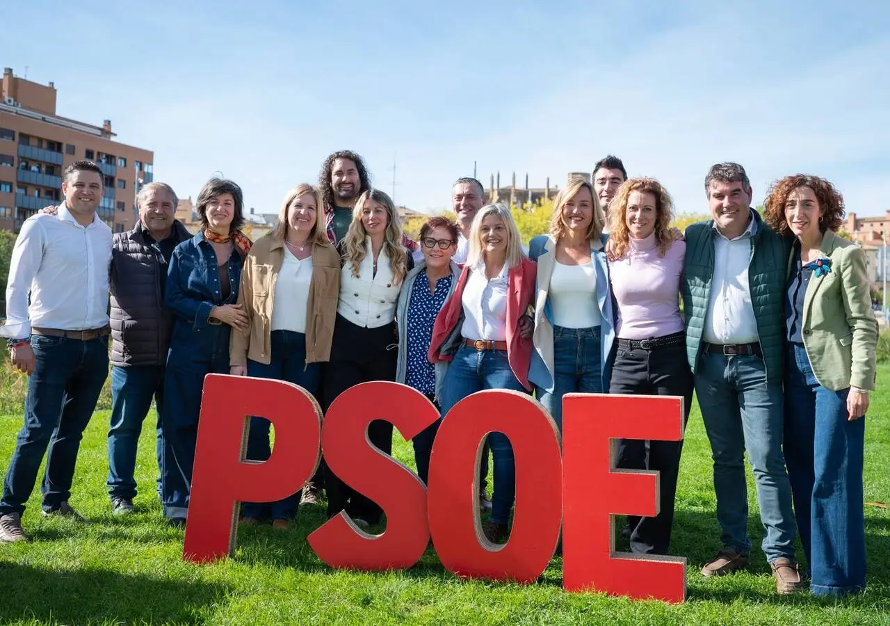El PSOE presenta su candidatura por Huesca para el 29-N