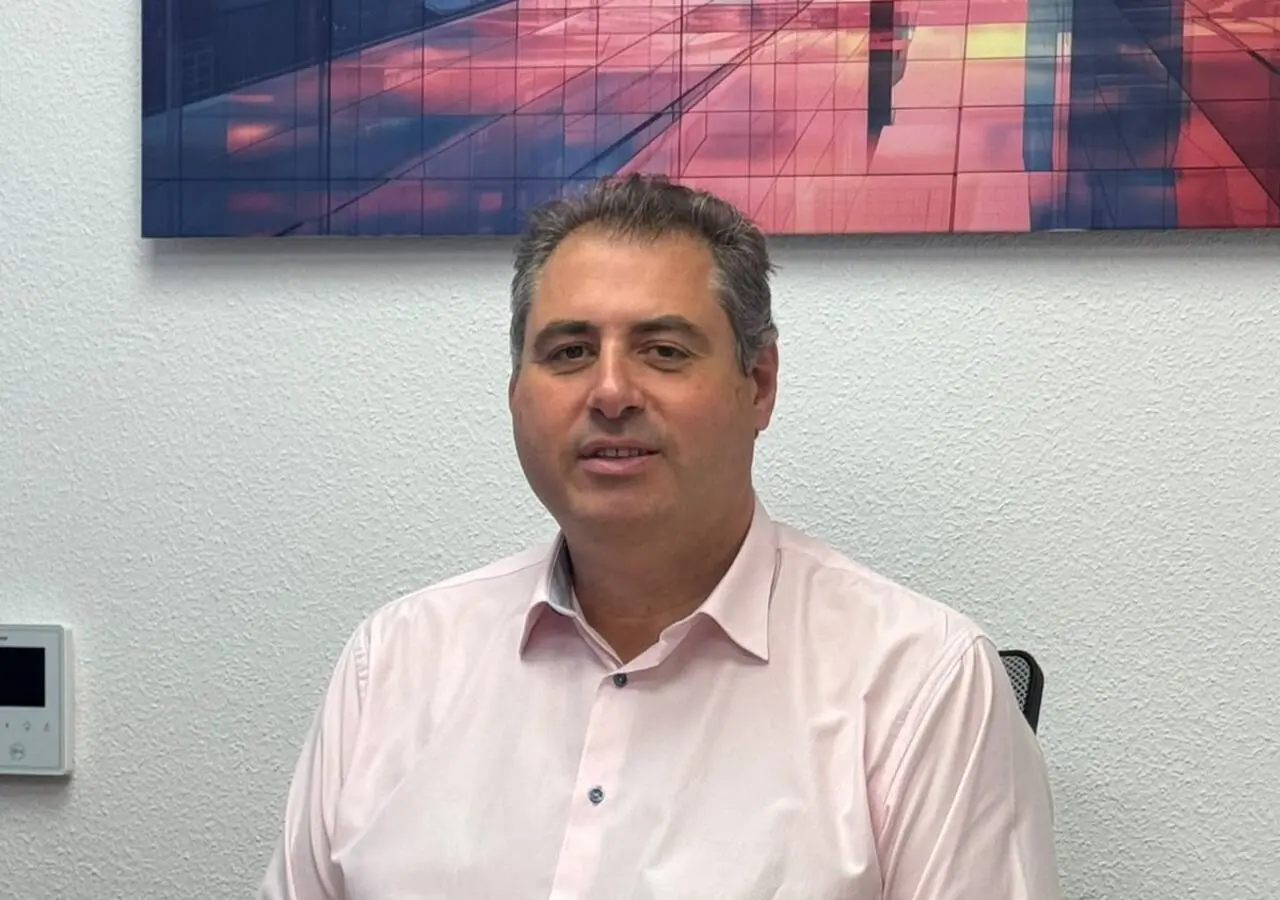 Jorge Castillejo encabeza la candidatura de Vox al Senado
