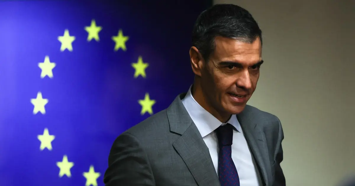 La Comisión Europea responde a Hazte Oír que vigilará a España con la directiva anticorrupción y deja los indultos a los tribunales españoles