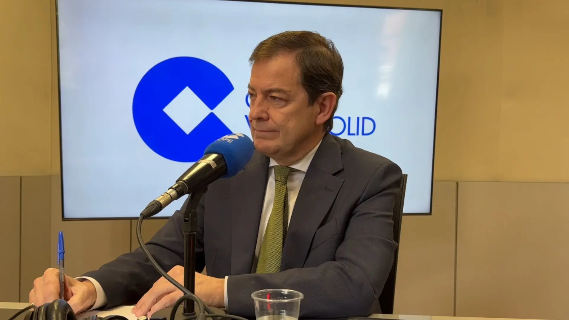 Mañueco asegura que solo Feijóo puede gestionar España tras la salida de Sánchez