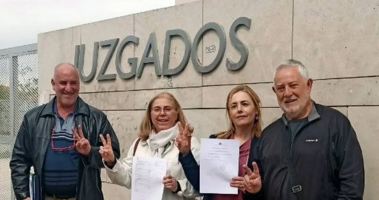 Los líderes de Más Madrid, Ganemos, Izquierda Unida y Verdes Equo registran la coalición de unidad para el 28M 'Por Tres Cant