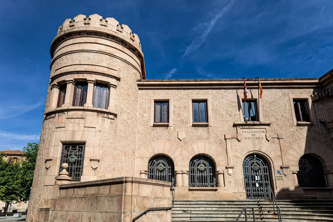La suspensión del voto de la ley de nietos no alcanza a los que ya viven en España ni a sus hijos