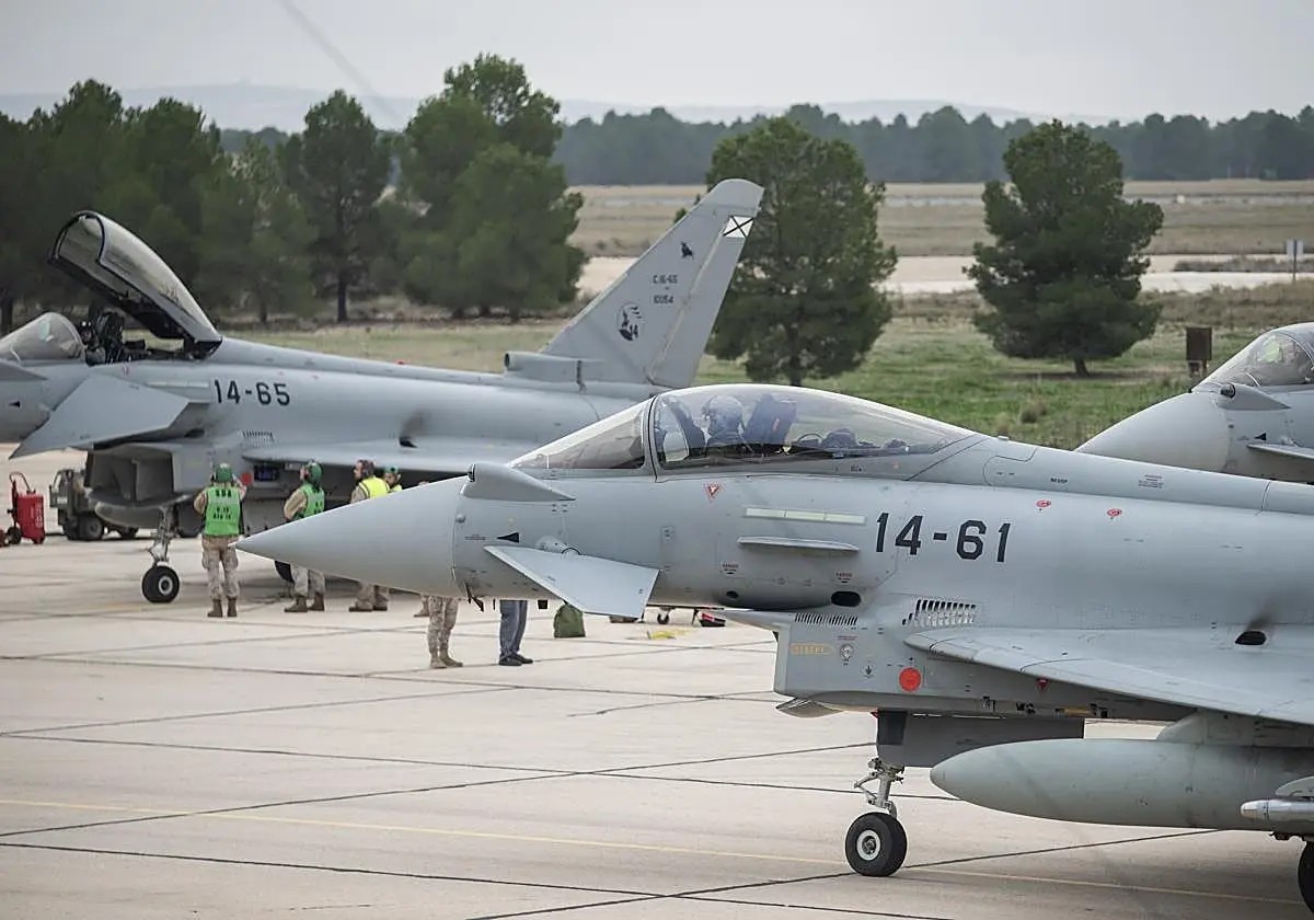 Dos Eurofighter desplegados en Rumanía. Dos Eurofighter desplegados en Rumanía. (EP)