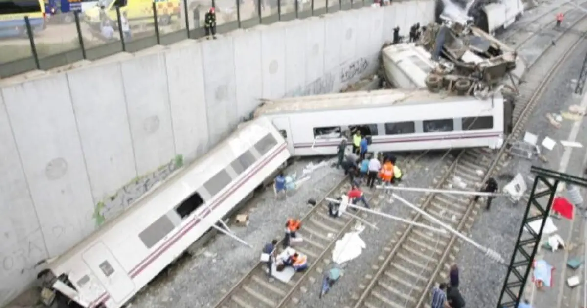 El PSOE sostuvo tras Angrois que la seguridad ferroviaria no puede depender del despiste de un solo hombre