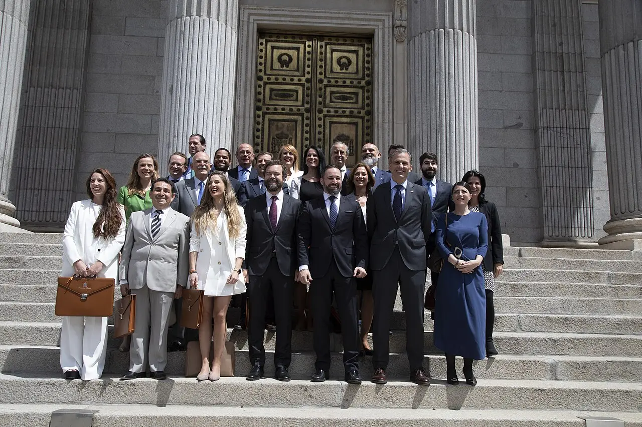 Los 24 diputados de VOX en el Congreso de los Diputados 17.05.2019 - 46952141185