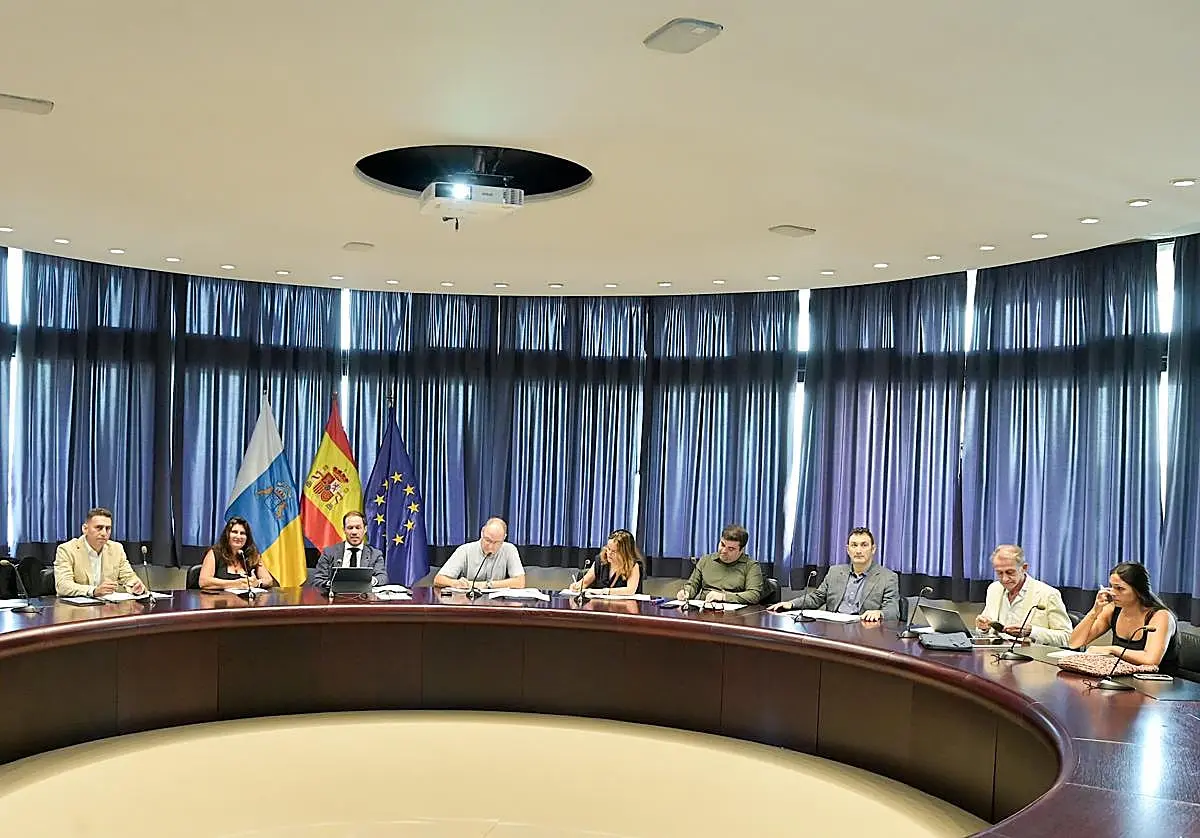 Imagen de la constitución de la Red Canaria de Acción Climática. Imagen de la constitución de la Red Canaria de Acción Climát