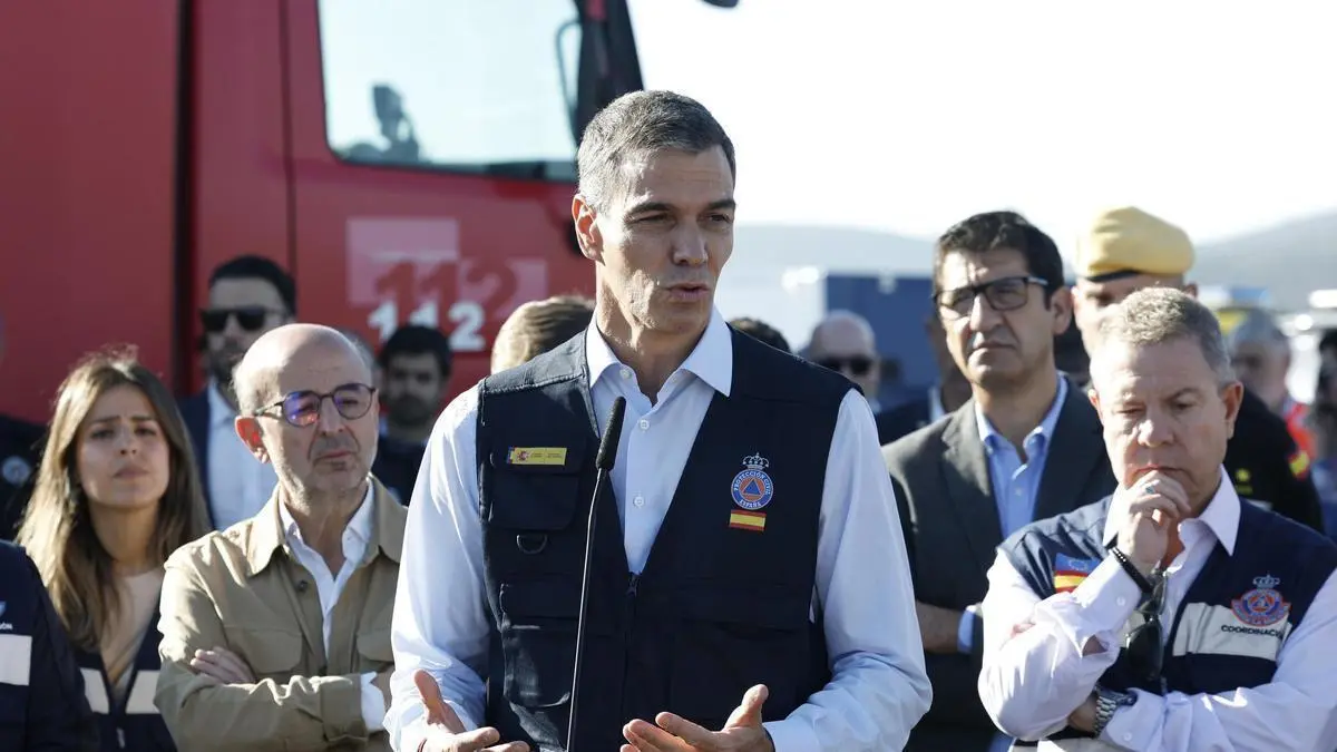 Sánchez admite que la confianza en la alta velocidad está quebrada tras el accidente ferroviario y promete soluciones