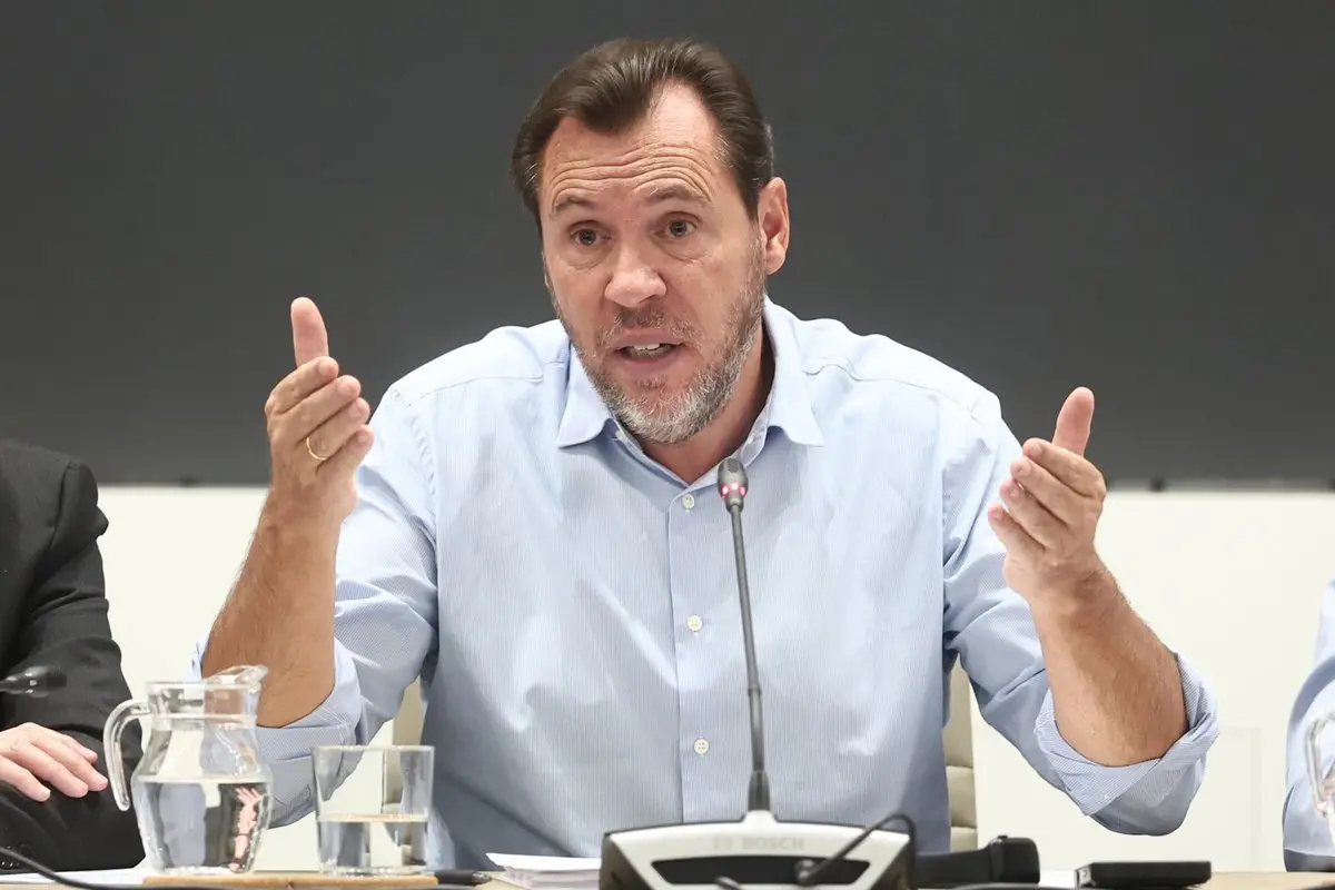 Economía.- Puente dice que el sistema de señalización LZB se cayó 170 veces este año, cifra «dentro de la normalidad»
