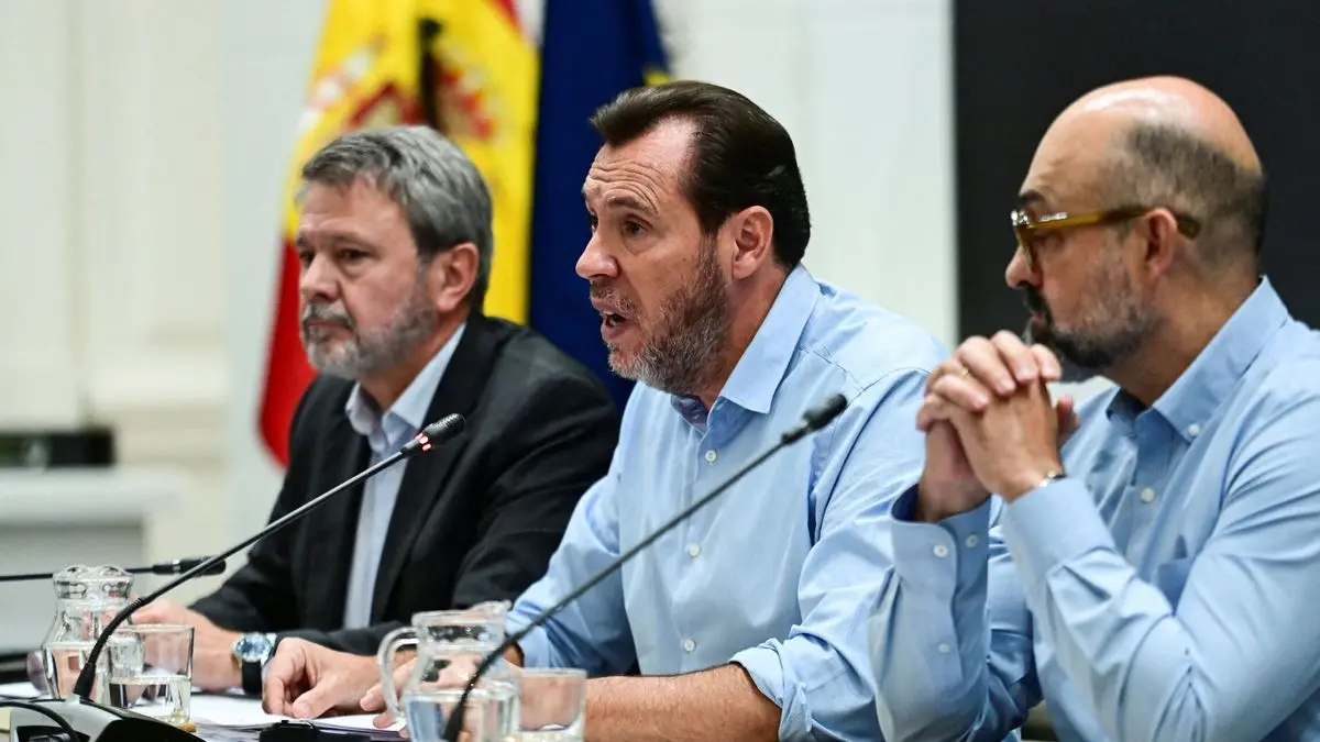 Azcón pide la dimisión de Óscar Puente y reclamará los informes del posible corte del AVE entre Calatayud y Madrid